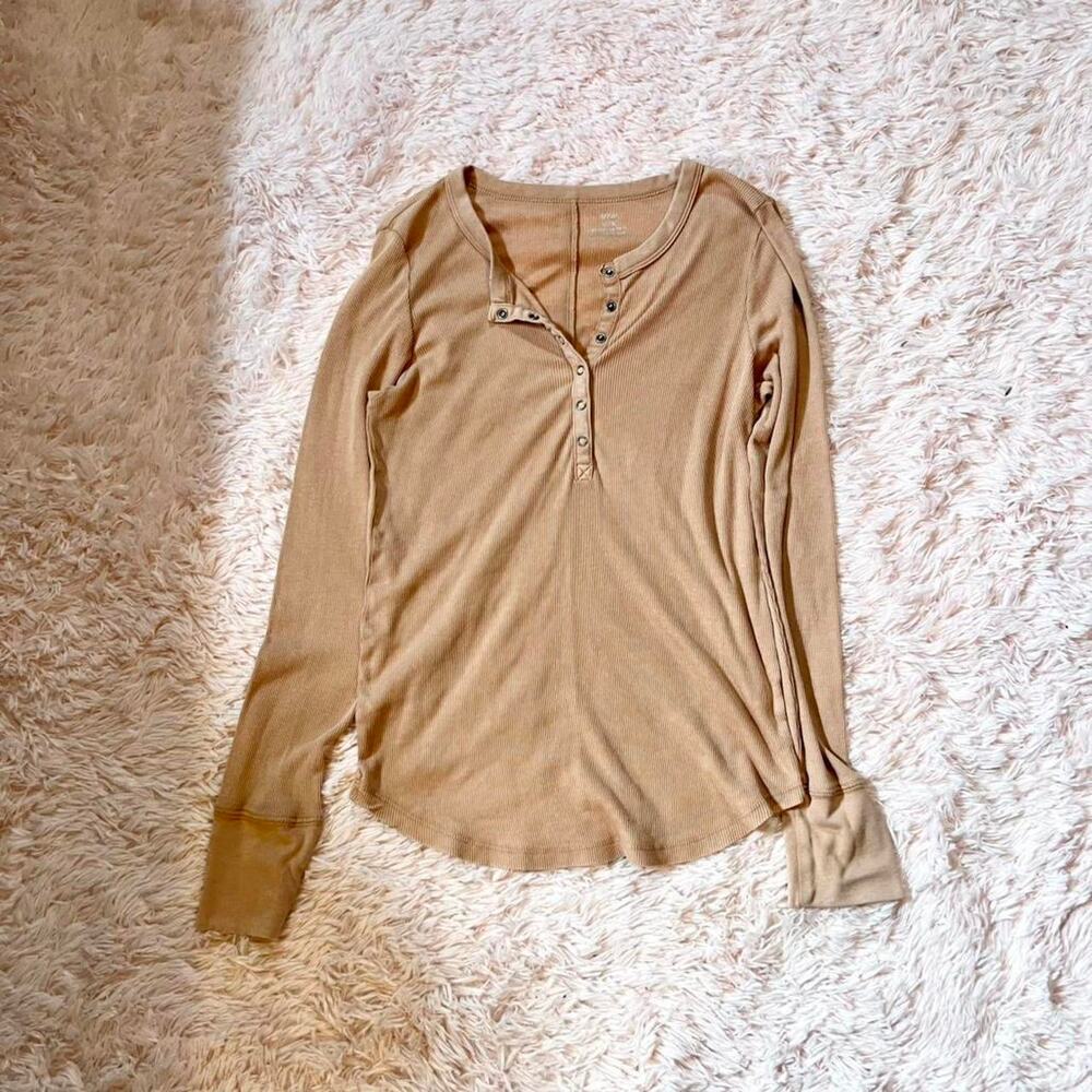 Aerie Long Sleeve Beige Minimalist Earthy Hippie Hipster Rib Knit Henley Top